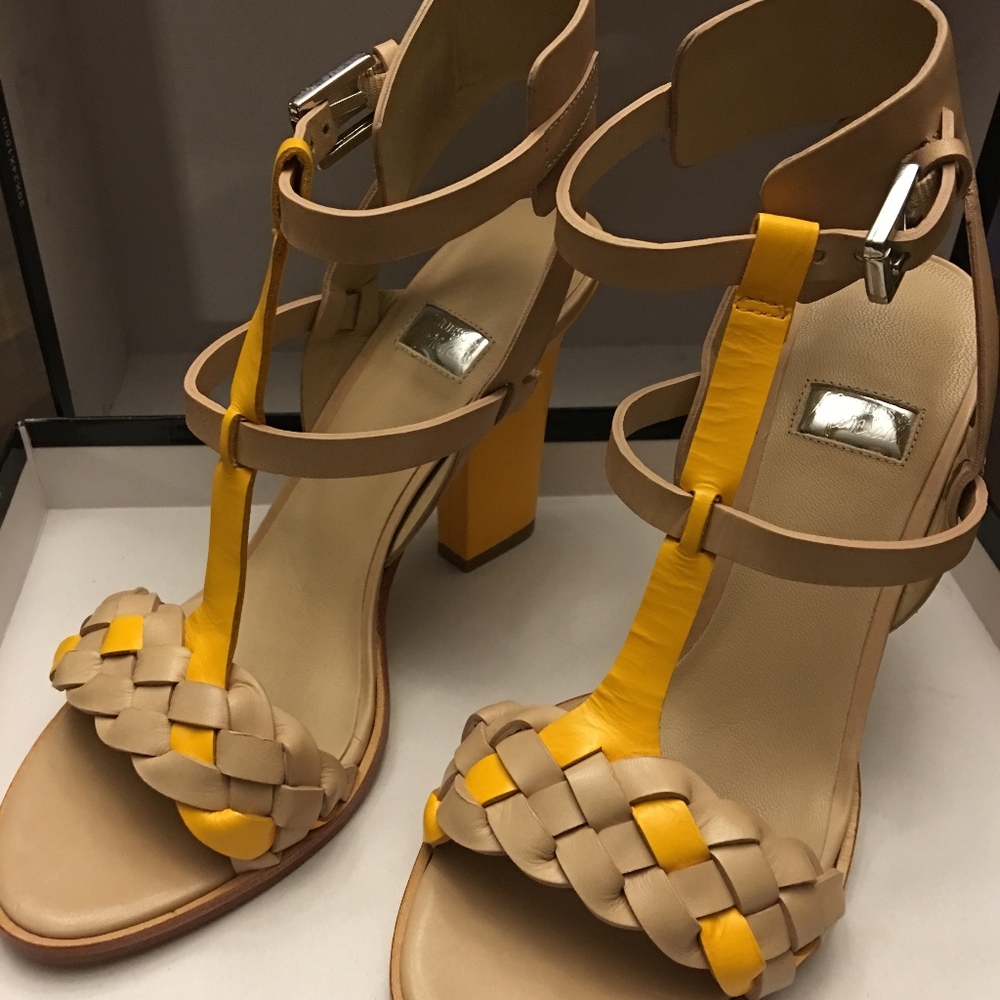KELLY SANDAL - Picture 2 of 4